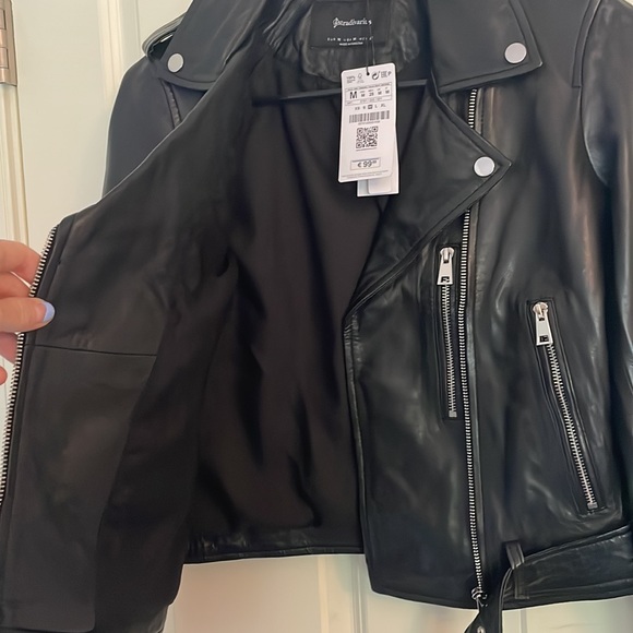 *NEW* Stradivarius Leather Biker Jacket: Never worn. 100% Leather - Picture 8 of 9
